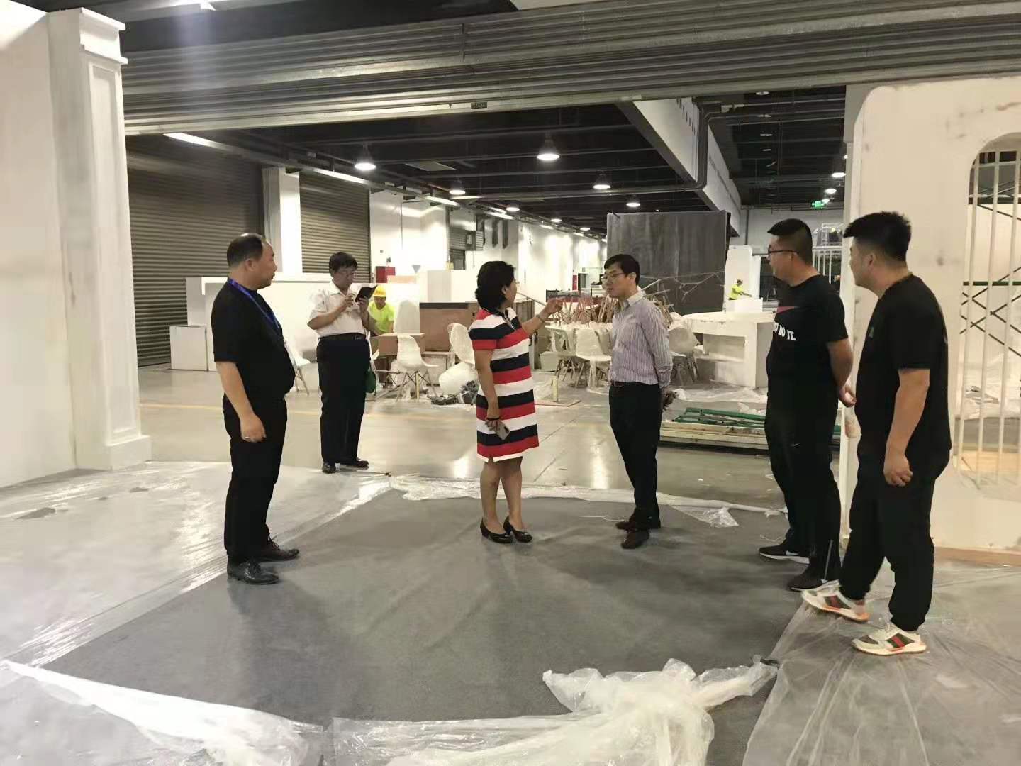 展臺(tái)設(shè)計(jì)與制作